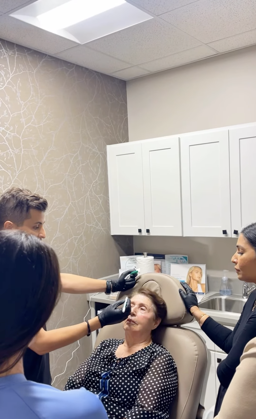 Elevating our artistry 🤍✨Our injectors spent the day advancing their skills with Galderma Sculp